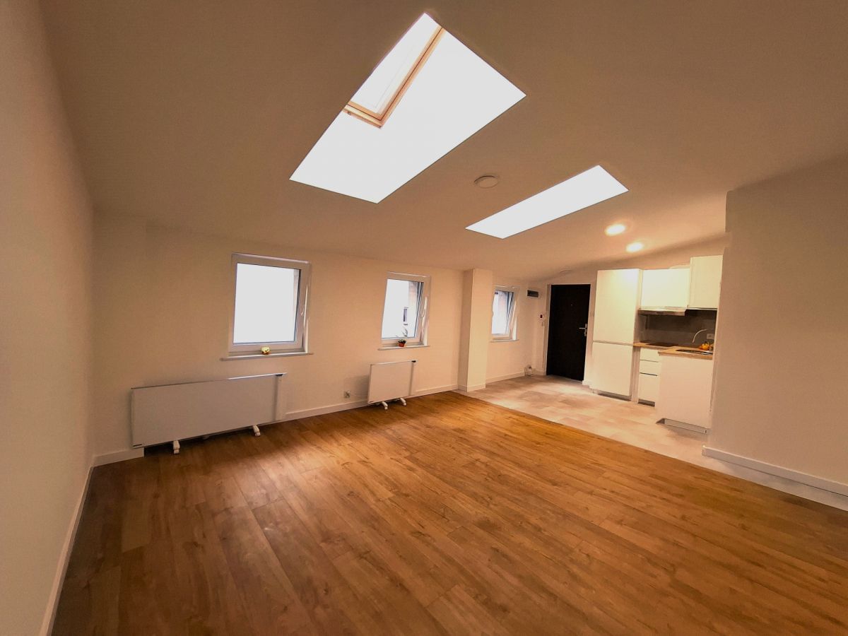 Mieszkanie 1 pokojowe na Sprzedaż