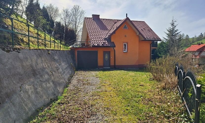 Mieszkanie 5 pokojowe na Sprzedaż