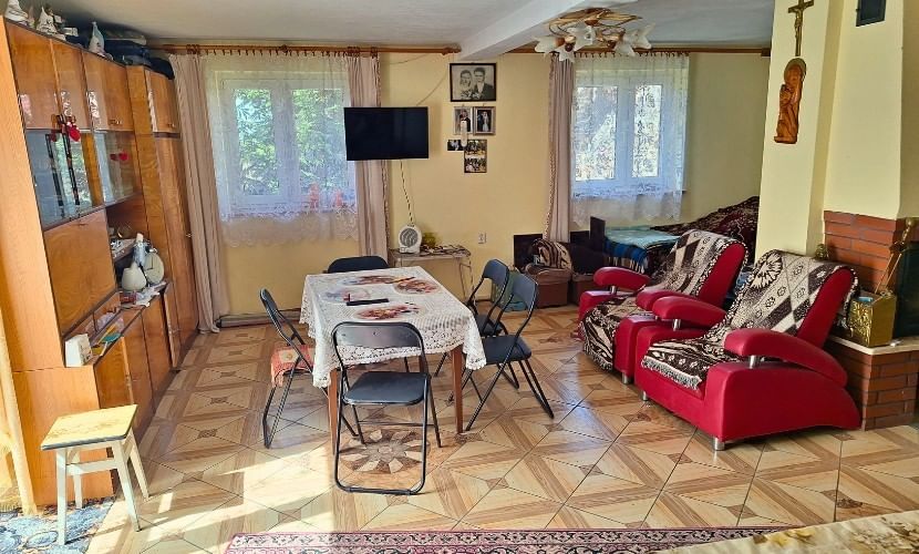 Mieszkanie 5 pokojowe na Sprzedaż