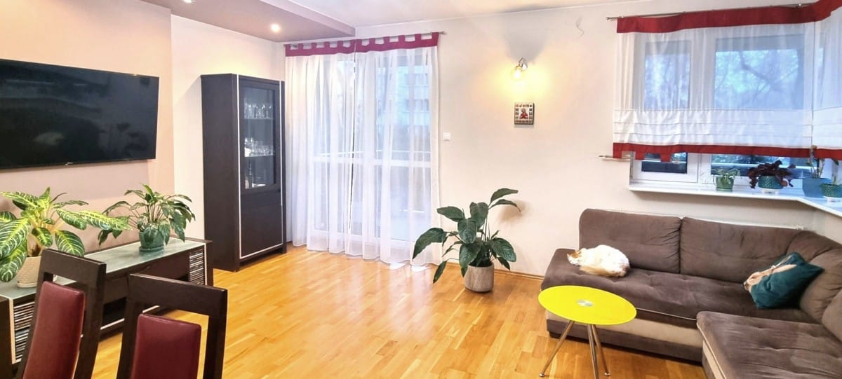 Mieszkanie 3 pokojowe na Sprzedaż