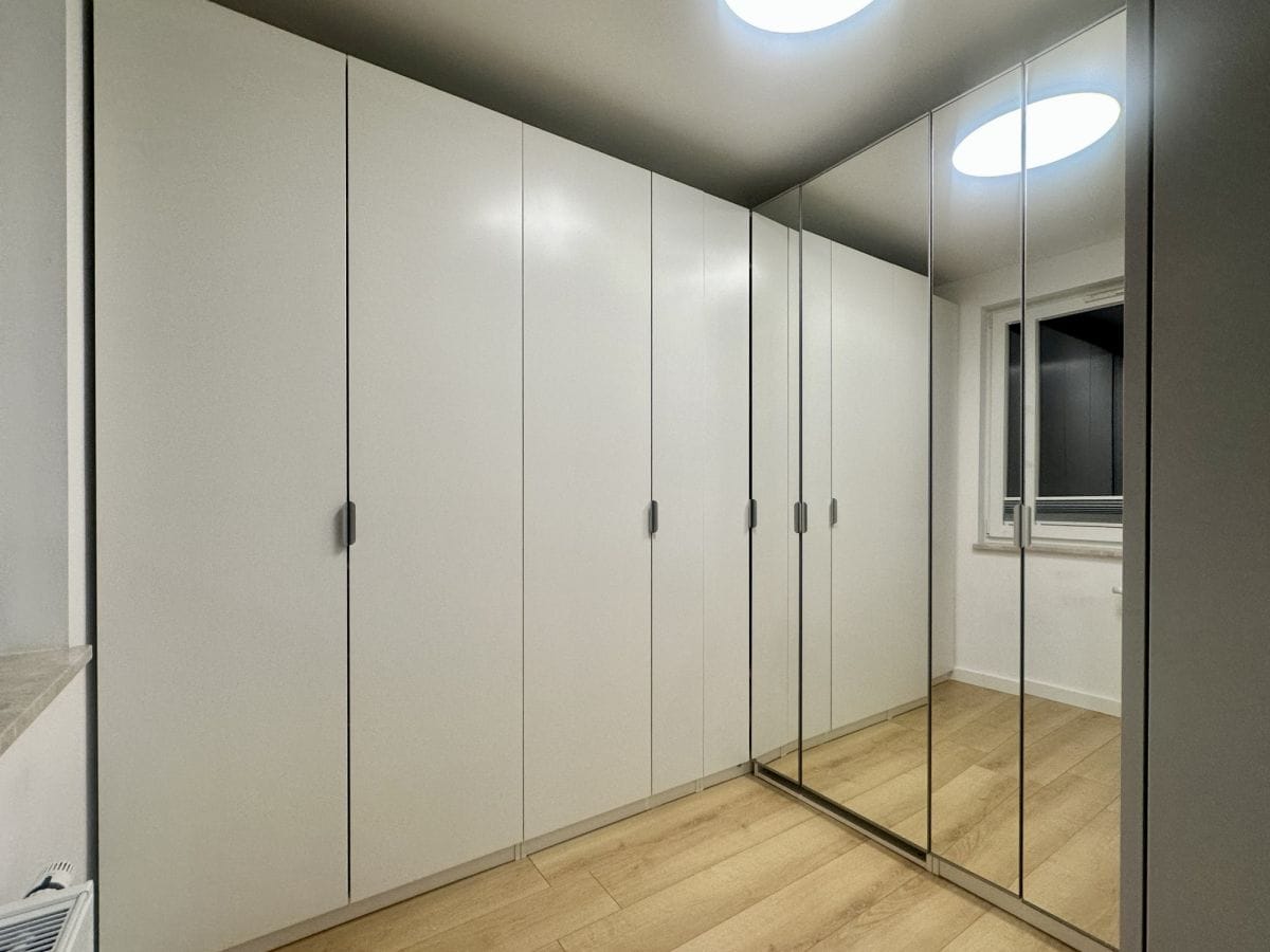 Mieszkanie 4 pokojowe na Sprzedaż