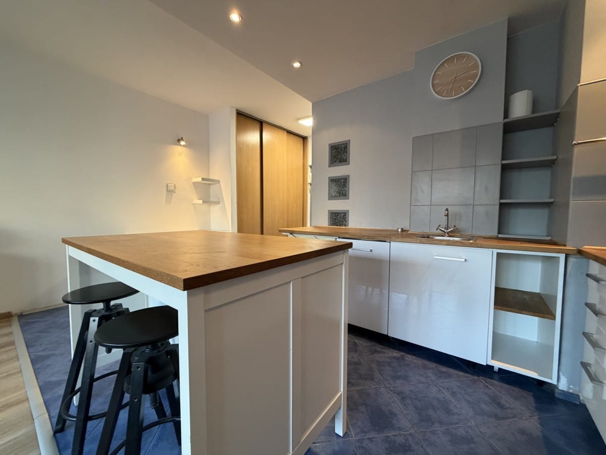 Mieszkanie 1 pokojowe na Sprzedaż