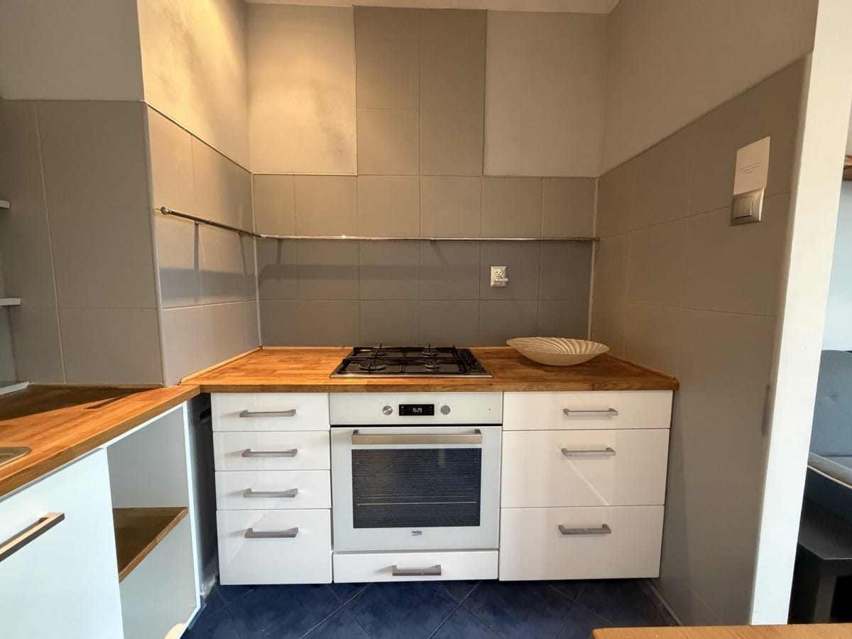 Mieszkanie 1 pokojowe na Sprzedaż