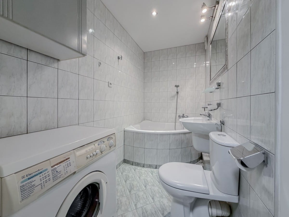 Mieszkanie 1 pokojowe na Sprzedaż