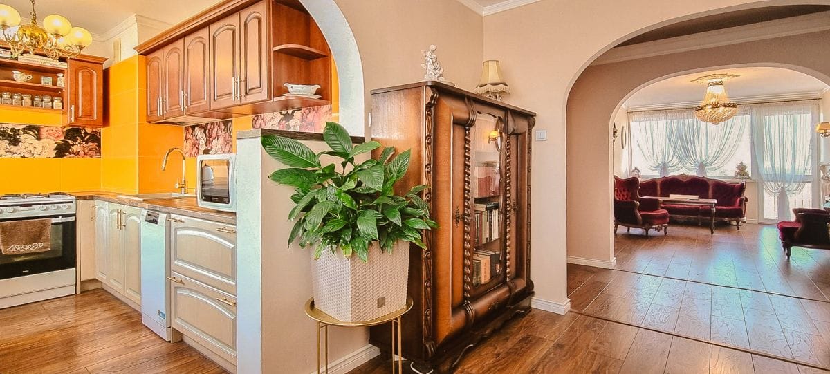 Mieszkanie 4 pokojowe na Sprzedaż