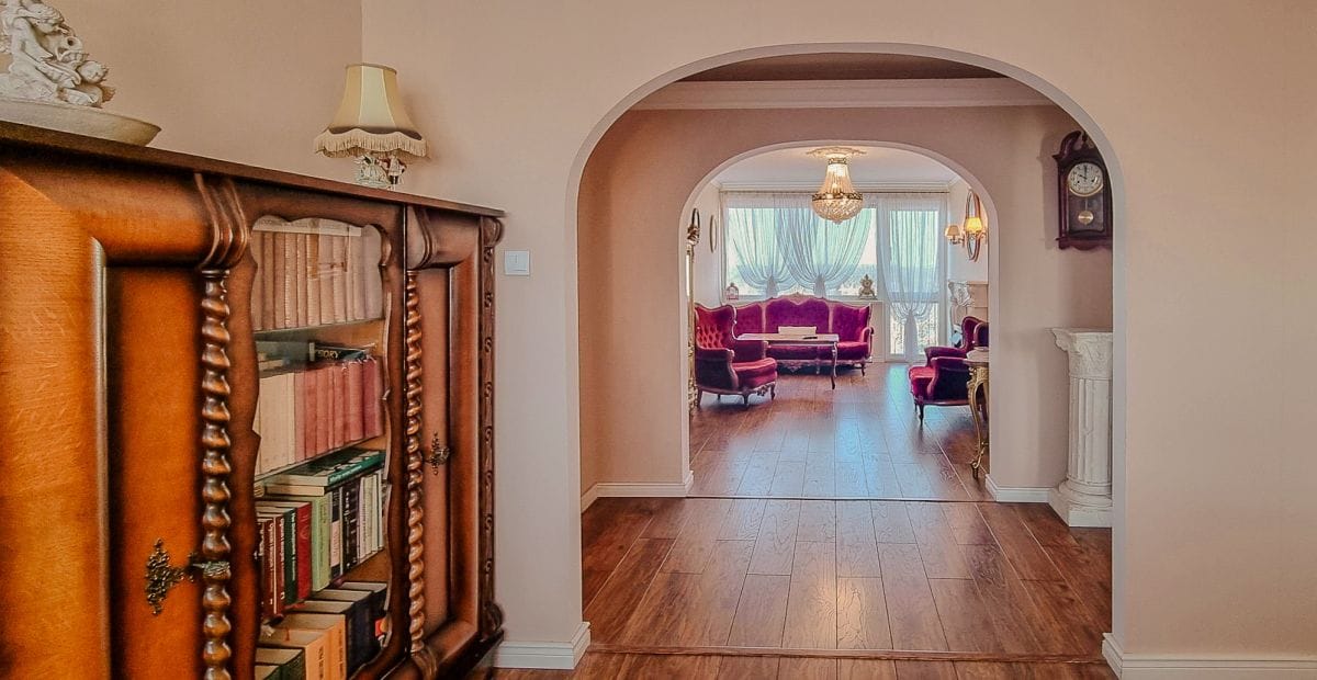 Mieszkanie 4 pokojowe na Sprzedaż