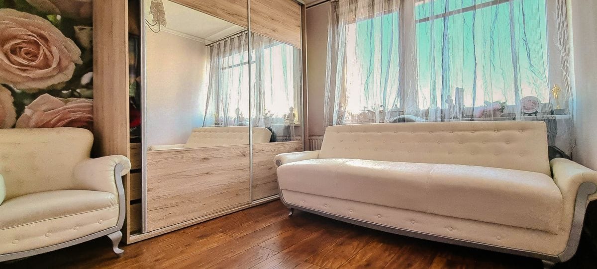 Mieszkanie 4 pokojowe na Sprzedaż