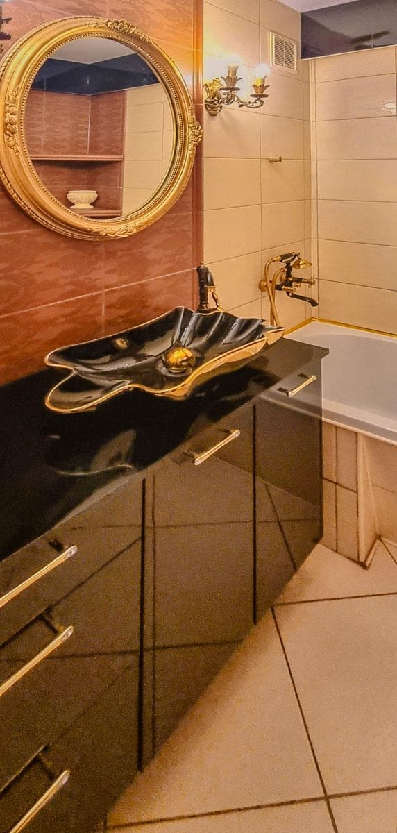 Mieszkanie 4 pokojowe na Sprzedaż