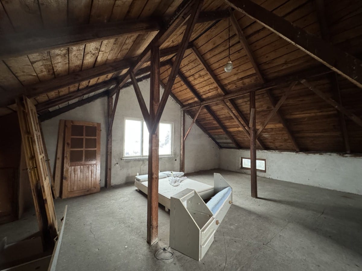 Dom 5 pokojowe na Sprzedaż