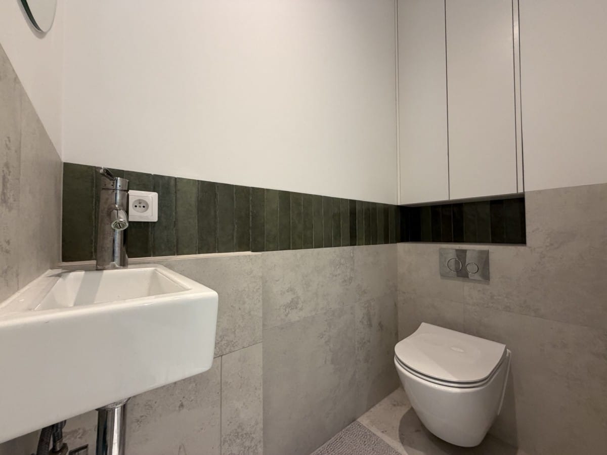 Mieszkanie 4 pokojowe na Sprzedaż