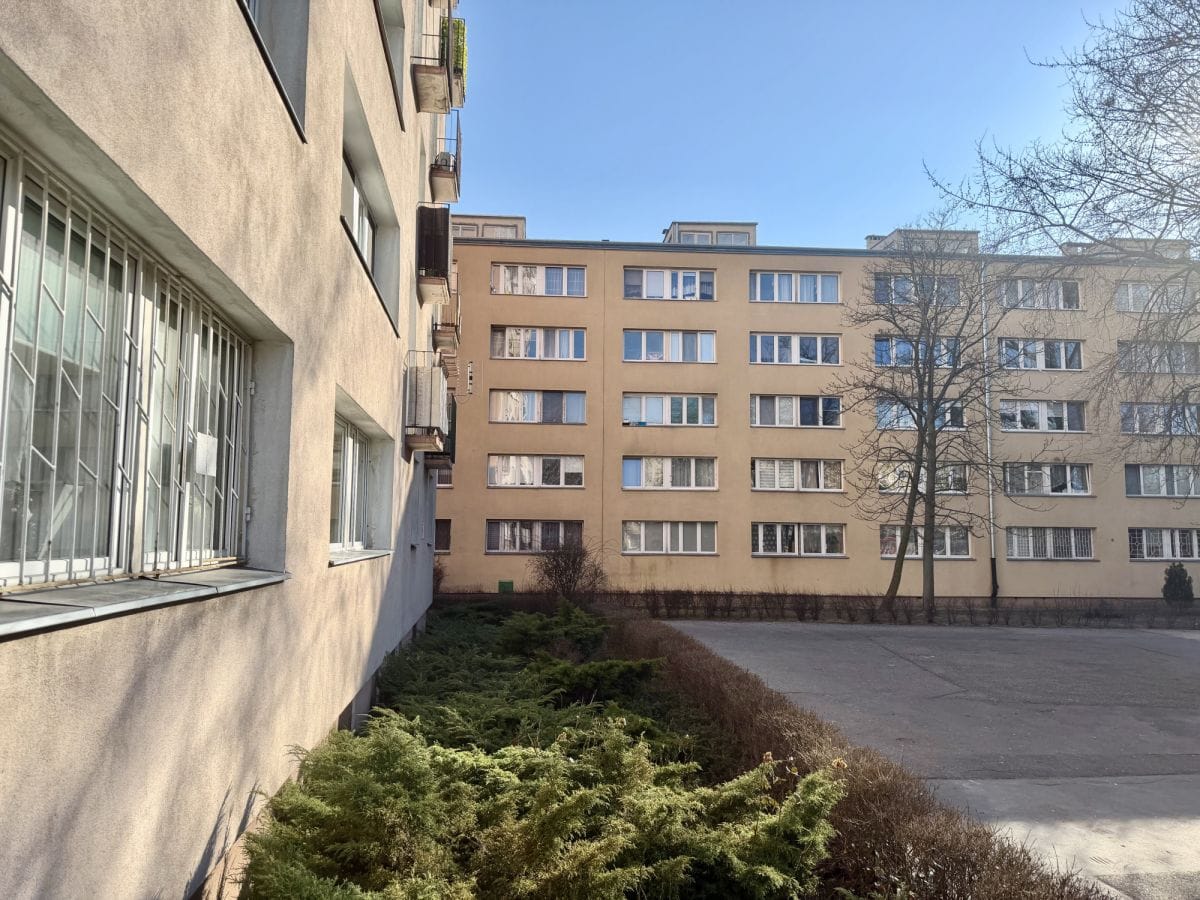 Mieszkanie 1 pokojowe na Sprzedaż