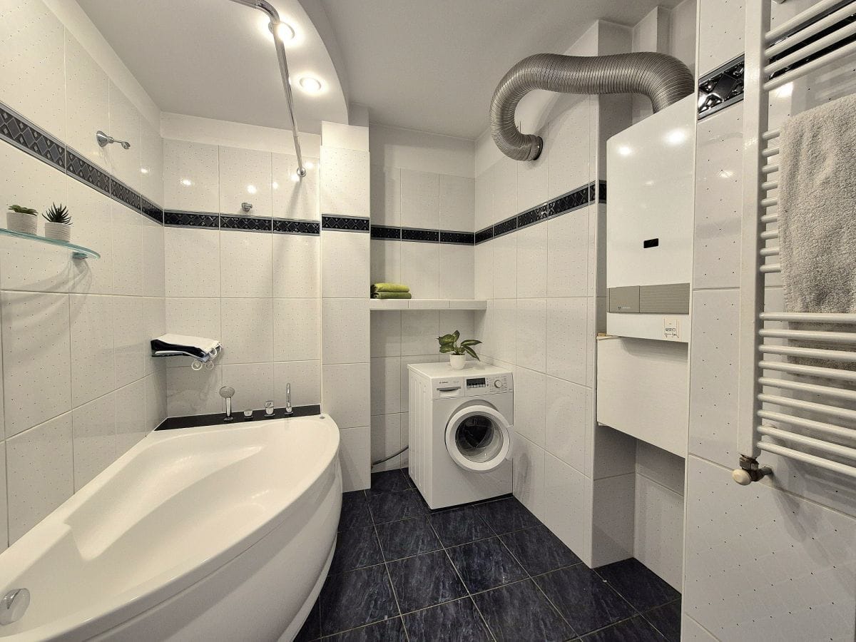 Mieszkanie 3 pokojowe na Sprzedaż