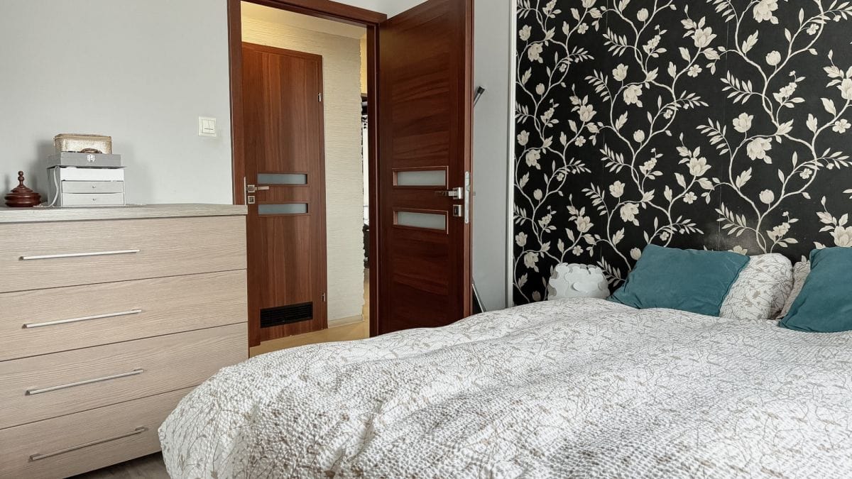 Mieszkanie 4 pokojowe na Sprzedaż