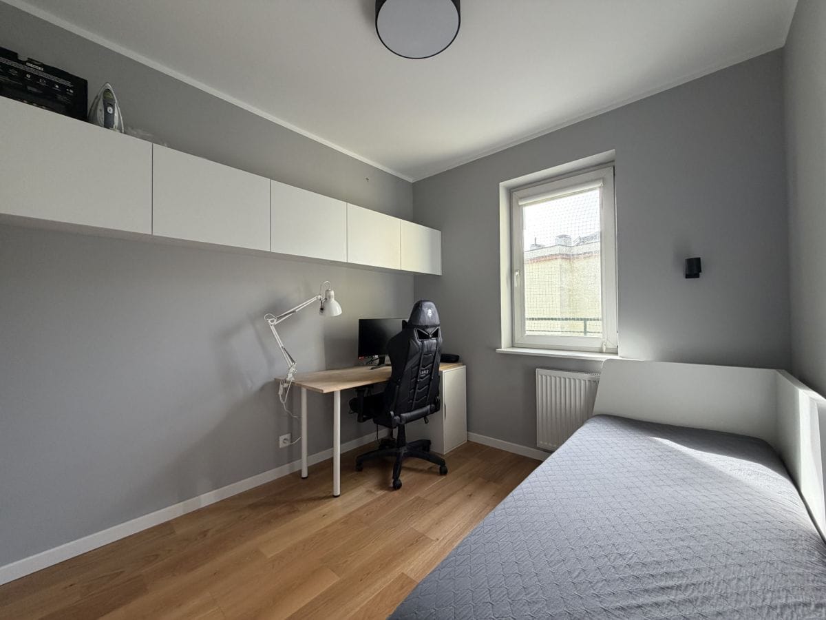 Mieszkanie 4 pokojowe na Sprzedaż