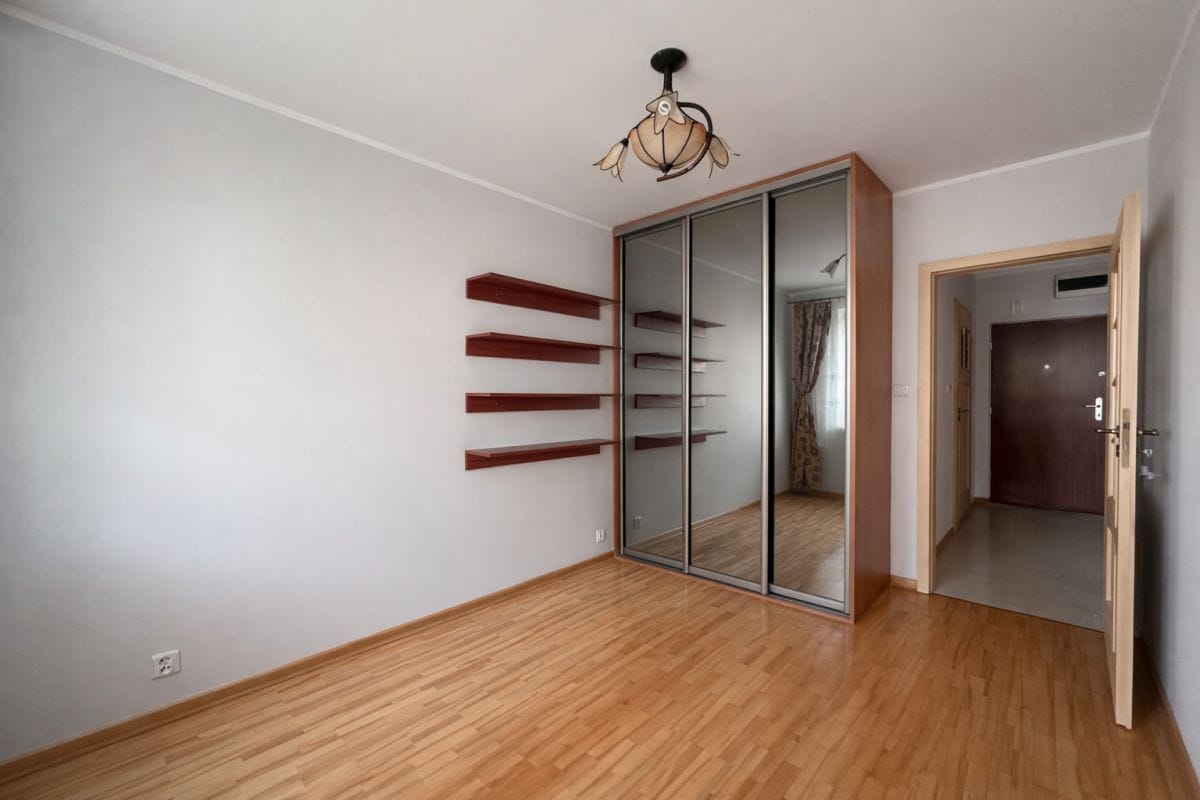 Mieszkanie 2 pokojowe na Sprzedaż