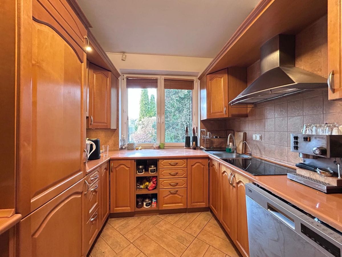 Dom 5 pokojowe na Sprzedaż