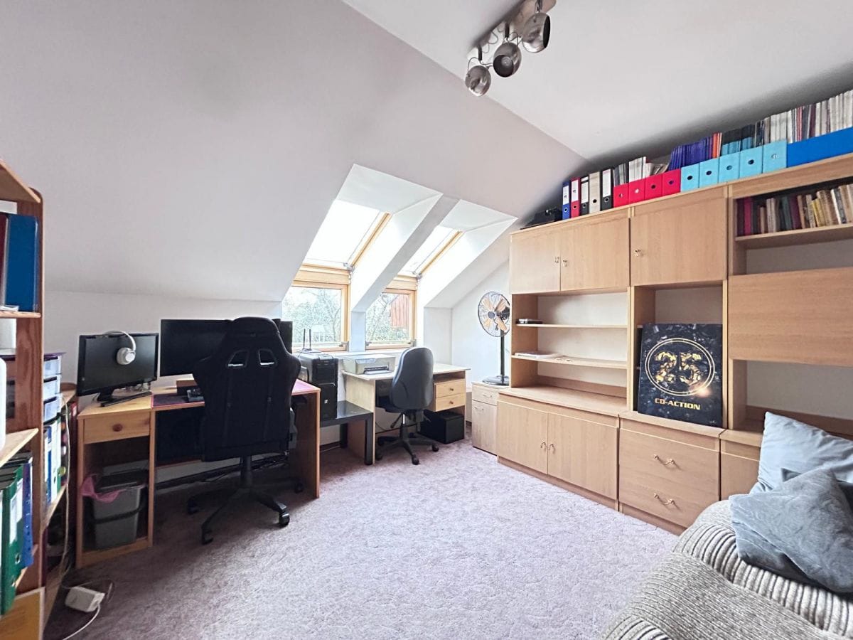 Dom 5 pokojowe na Sprzedaż