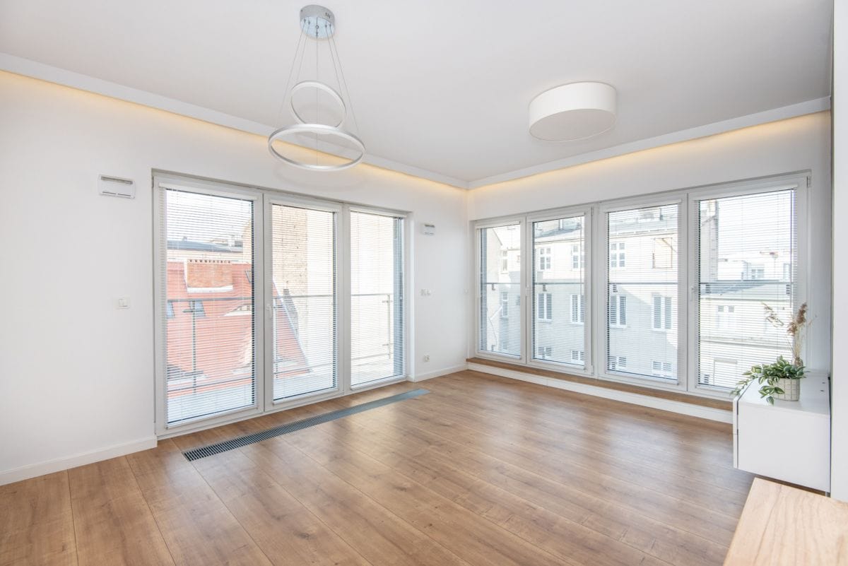 Mieszkanie 3 pokojowe na Sprzedaż