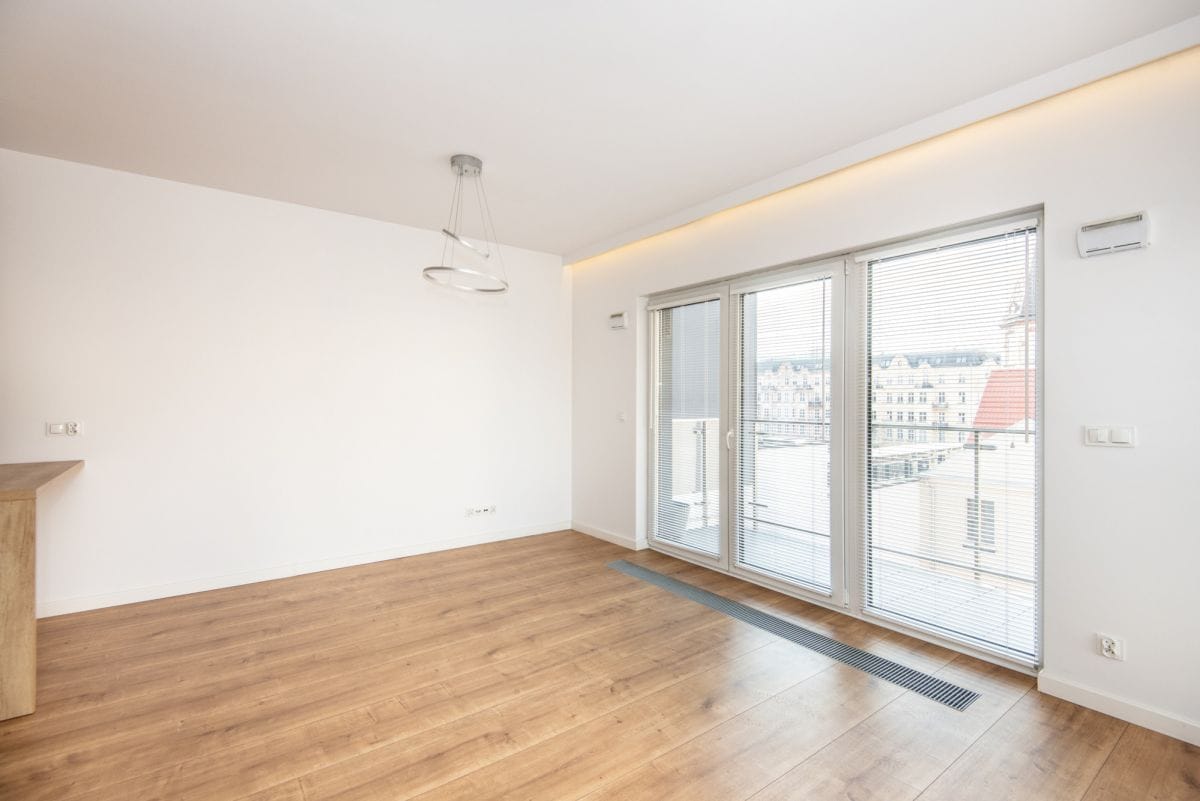 Mieszkanie 3 pokojowe na Sprzedaż