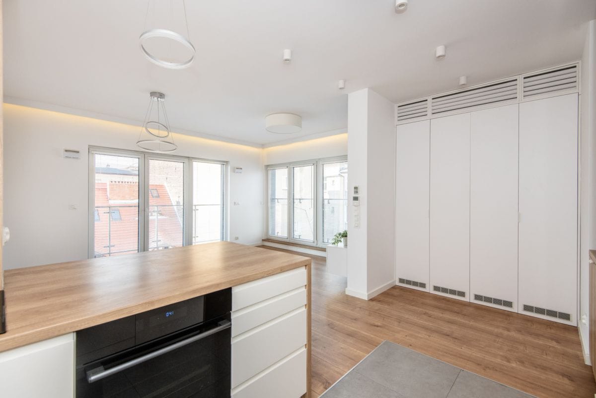 Mieszkanie 3 pokojowe na Sprzedaż