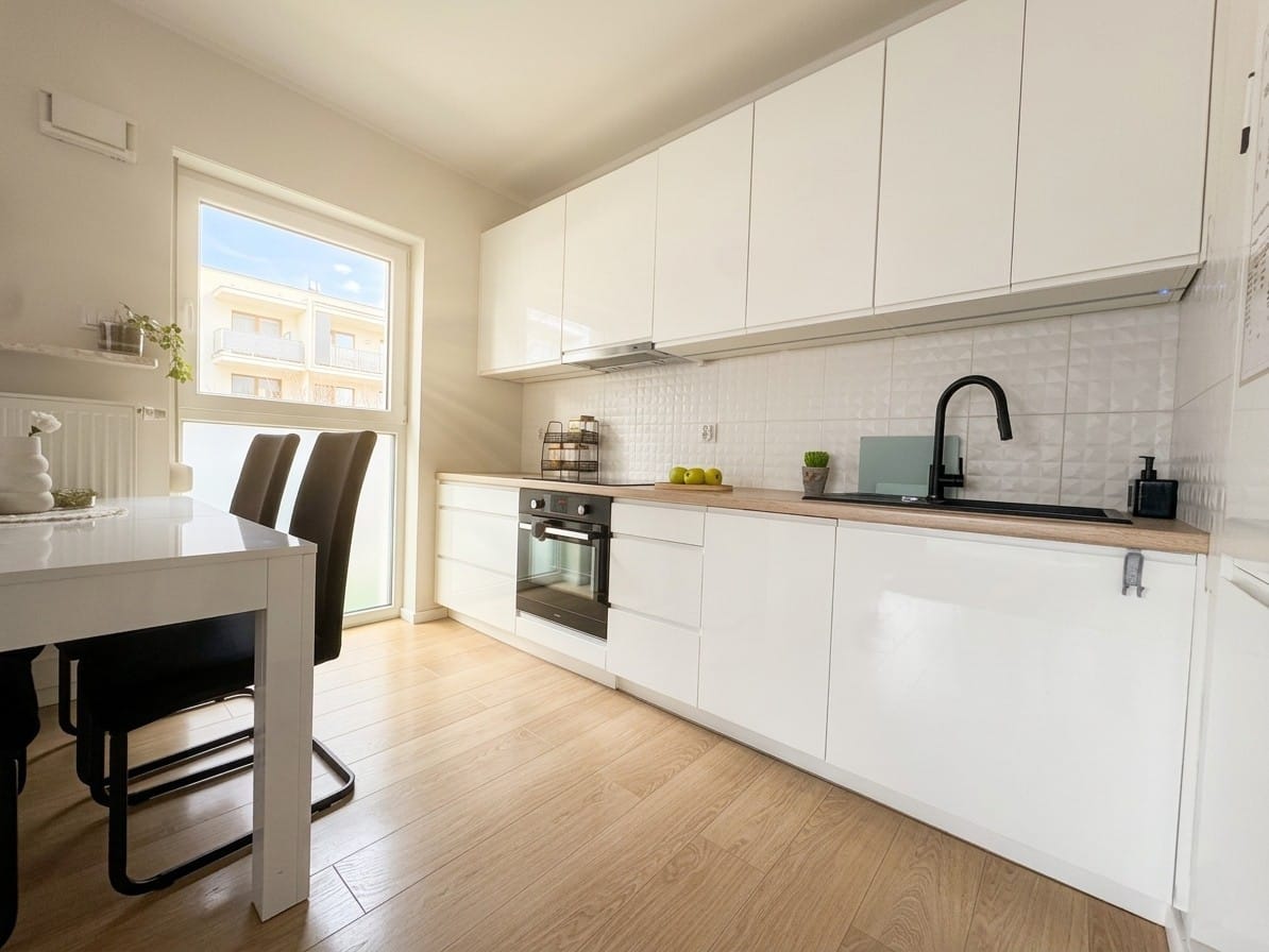 Mieszkanie 3 pokojowe na Sprzedaż