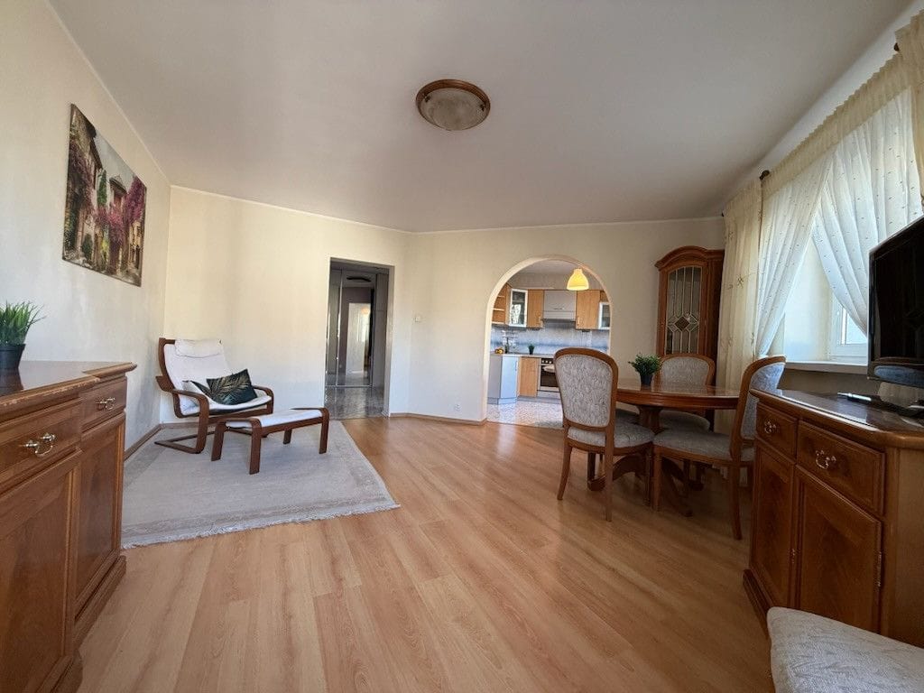 Mieszkanie 3 pokojowe na Sprzedaż