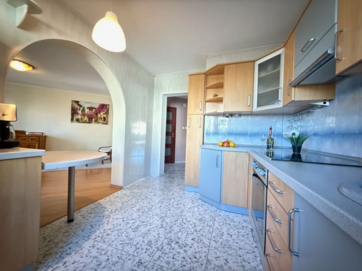 Mieszkanie 3 pokojowe na Sprzedaż