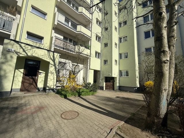 Mieszkanie 3 pokojowe na Sprzedaż