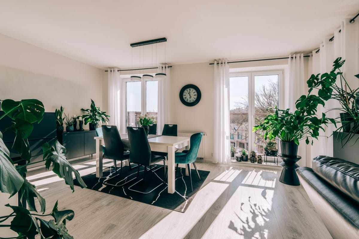 Mieszkanie 4 pokojowe na Sprzedaż