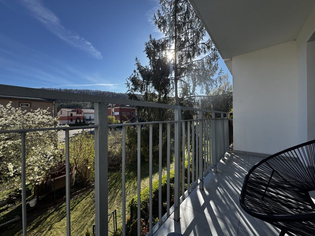 Mieszkanie 4 pokojowe na Sprzedaż