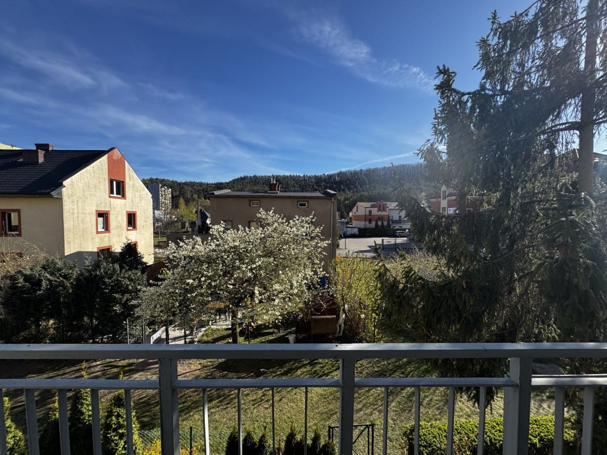 Mieszkanie 4 pokojowe na Sprzedaż