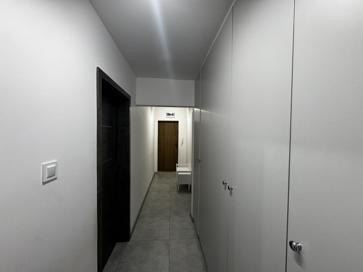 Mieszkanie 4 pokojowe na Sprzedaż