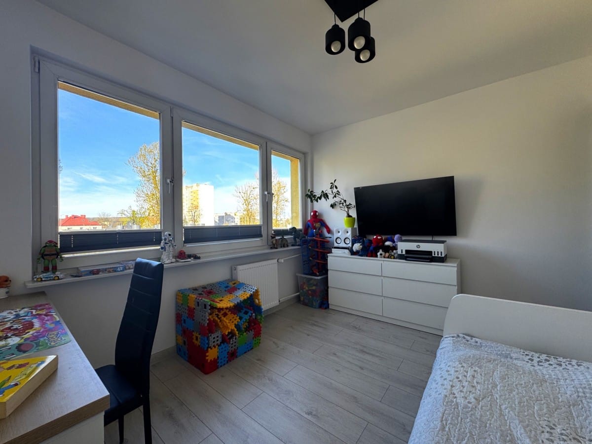 Mieszkanie 4 pokojowe na Sprzedaż