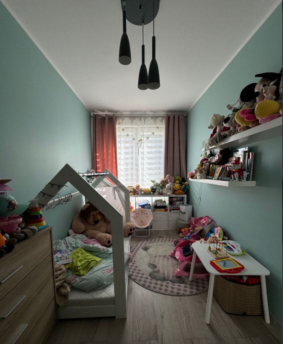 Mieszkanie 4 pokojowe na Sprzedaż