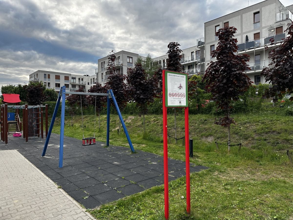 Mieszkanie 4 pokojowe na Sprzedaż