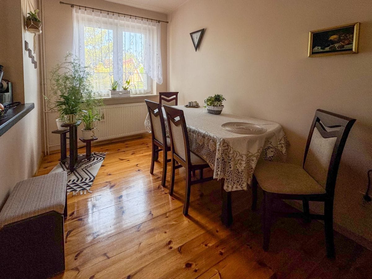 Dom 5 pokojowe na Sprzedaż