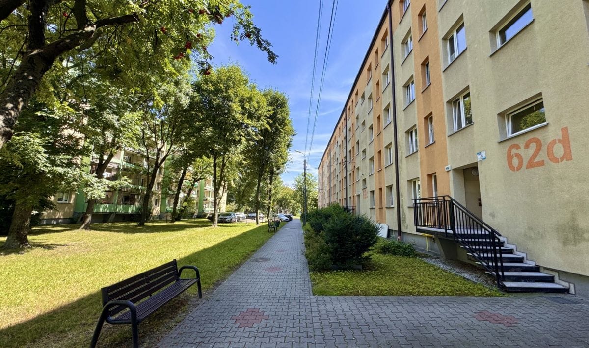 Mieszkanie 3 pokojowe na Sprzedaż