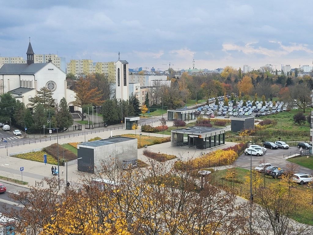 Mieszkanie 4 pokojowe na Sprzedaż