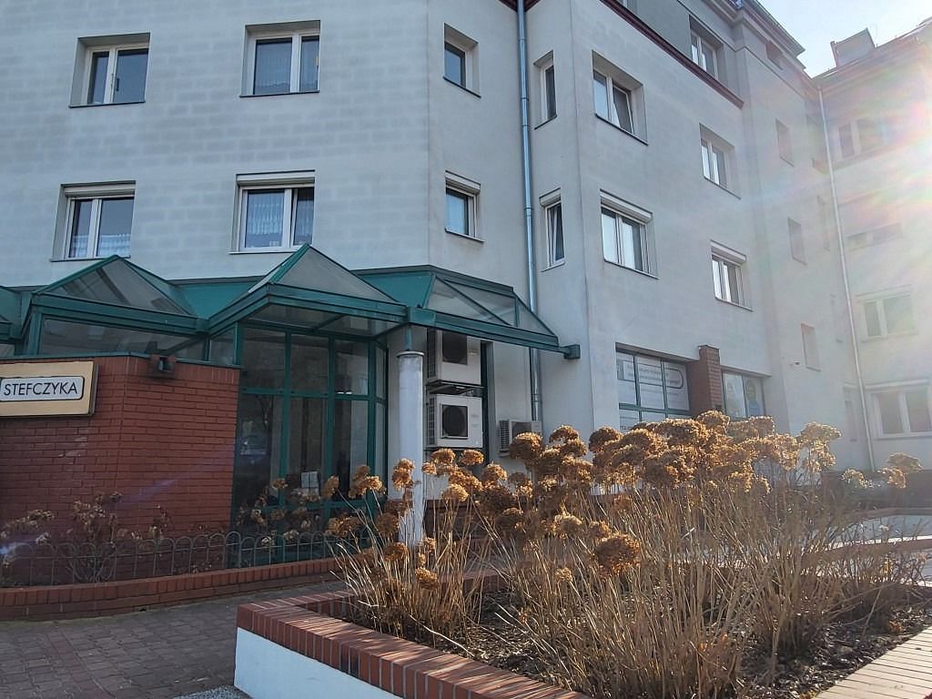 Lokal użytkowy  pokojowe na Sprzedaż