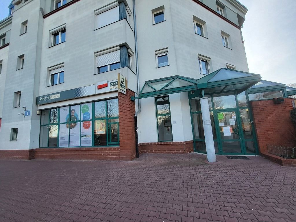 Lokal użytkowy  pokojowe na Sprzedaż