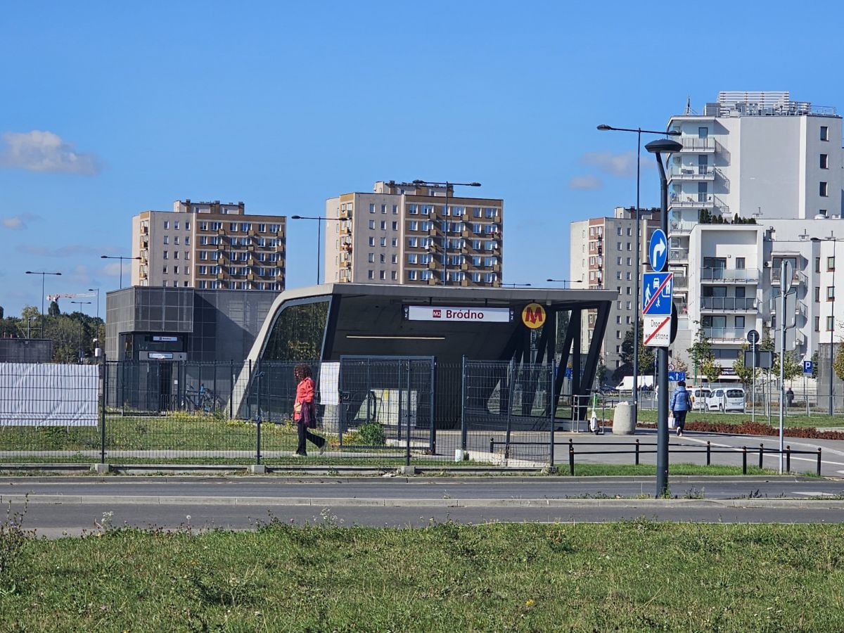 Mieszkanie 4 pokojowe na Sprzedaż