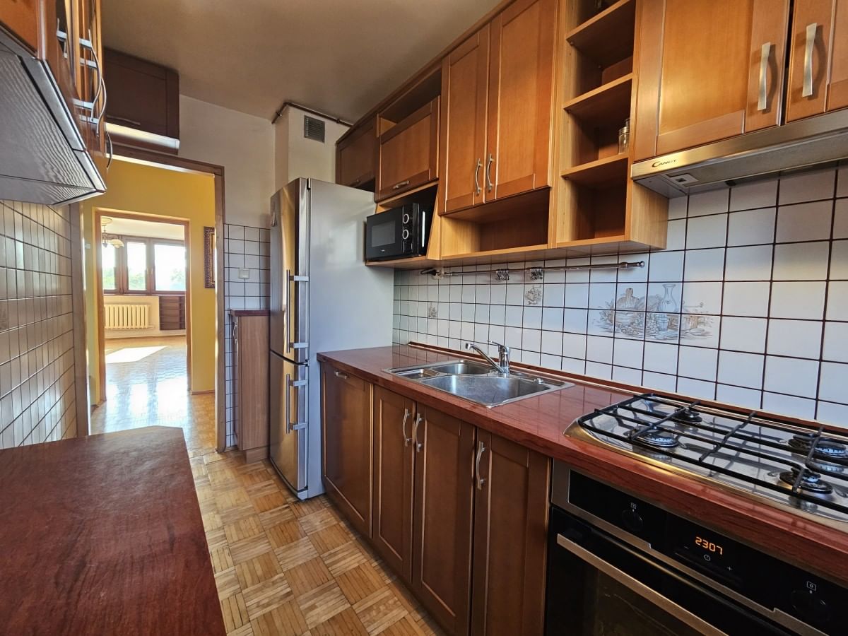 Mieszkanie 4 pokojowe na Sprzedaż