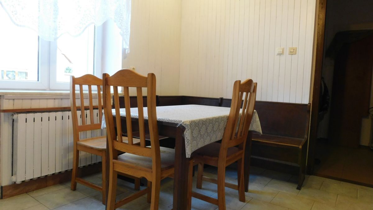 Dom 7 pokojowe na Wynajem