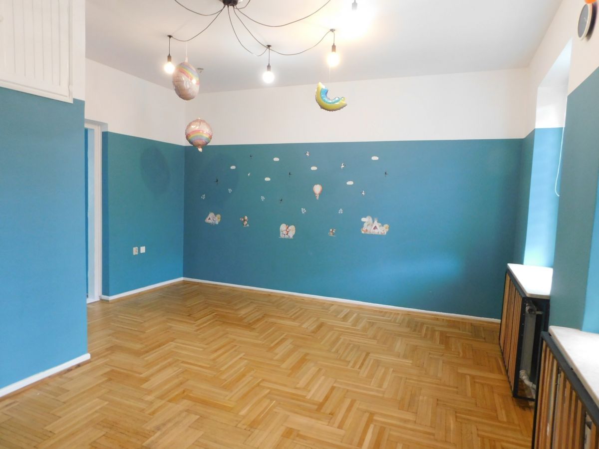 Dom 7 pokojowe na Wynajem