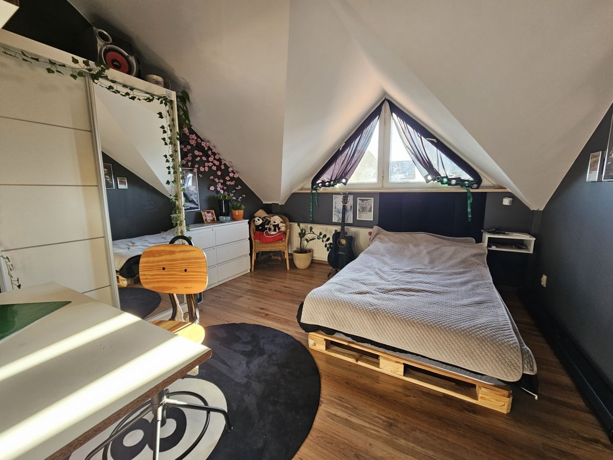 Dom 6 pokojowe na Sprzedaż