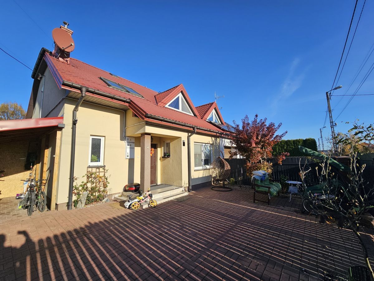 Dom 6 pokojowe na Sprzedaż