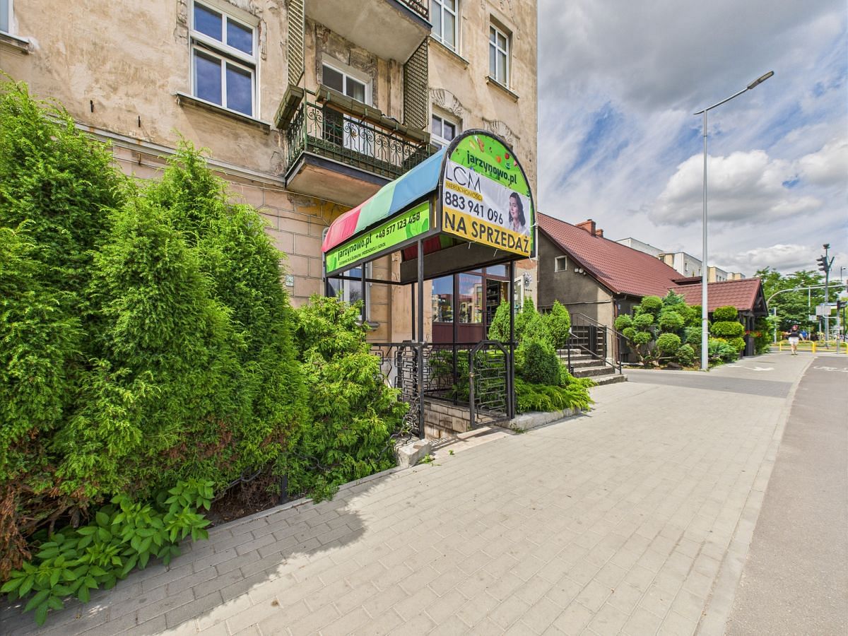 Lokal użytkowy  pokojowe na Sprzedaż