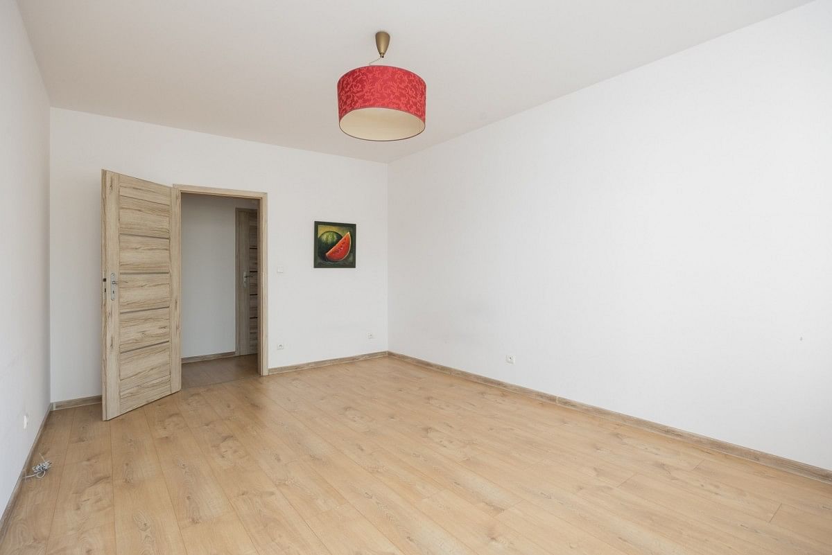 Mieszkanie 4 pokojowe na Sprzedaż