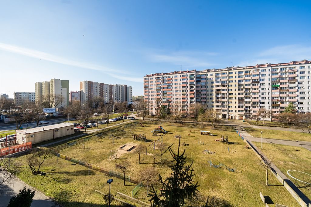 Mieszkanie 3 pokojowe na Sprzedaż