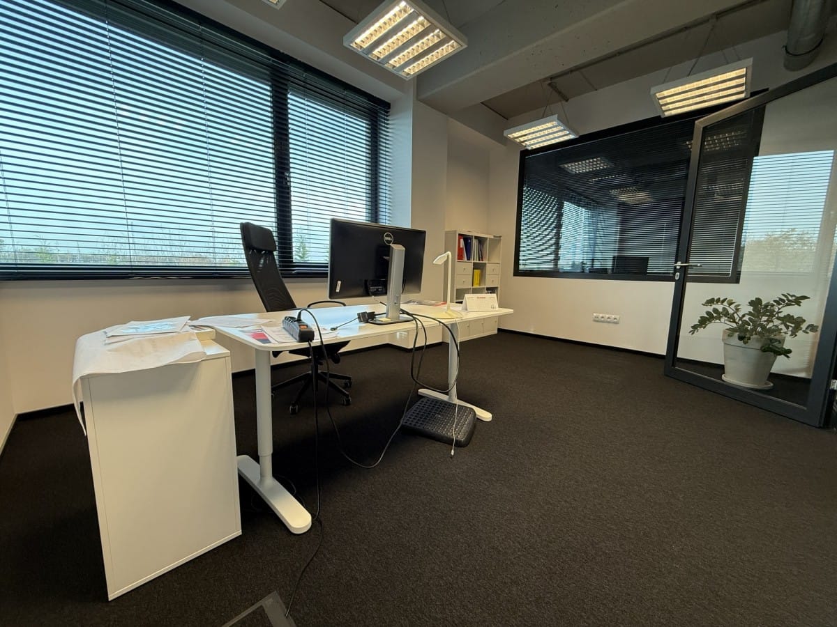 Lokal użytkowy  pokojowe na Wynajem